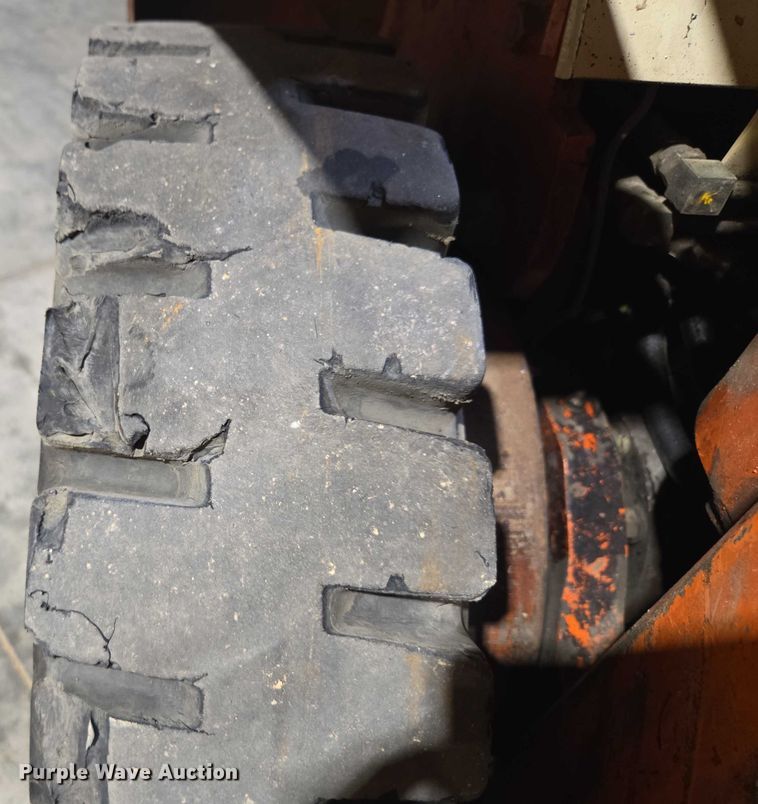 image for item EV1506 Datsun PF02 A20V forklift