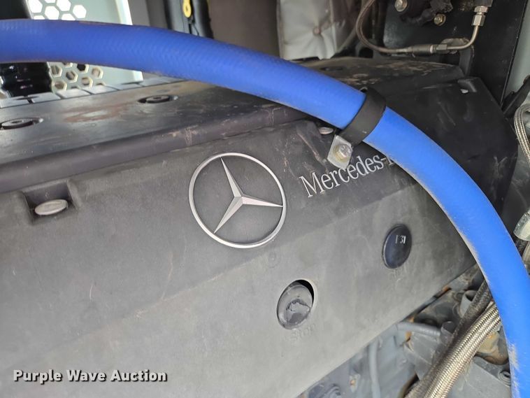 image for item EV1513 Daimler AG power unit