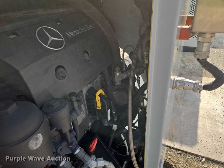 image for item EV1514 Daimler AG power unit