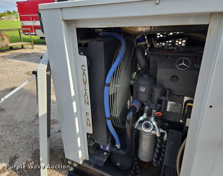 image for item EV1514 Daimler AG power unit