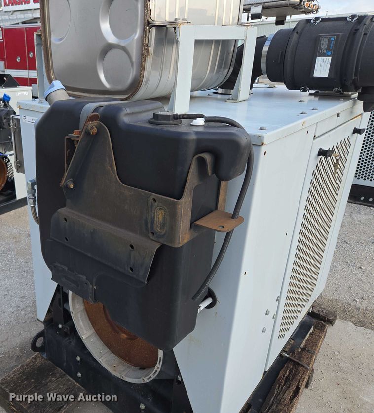 image for item EV1516 Daimler AG power unit