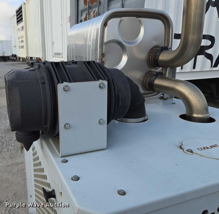 image for item EV1516 Daimler AG power unit