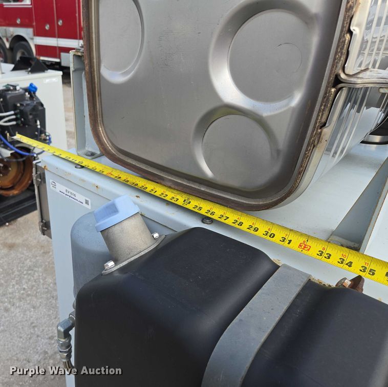 image for item EV1516 Daimler AG power unit