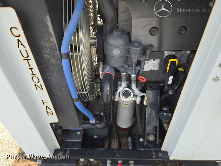 image for item EV1516 Daimler AG power unit