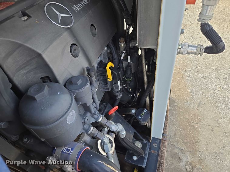 image for item EV1516 Daimler AG power unit