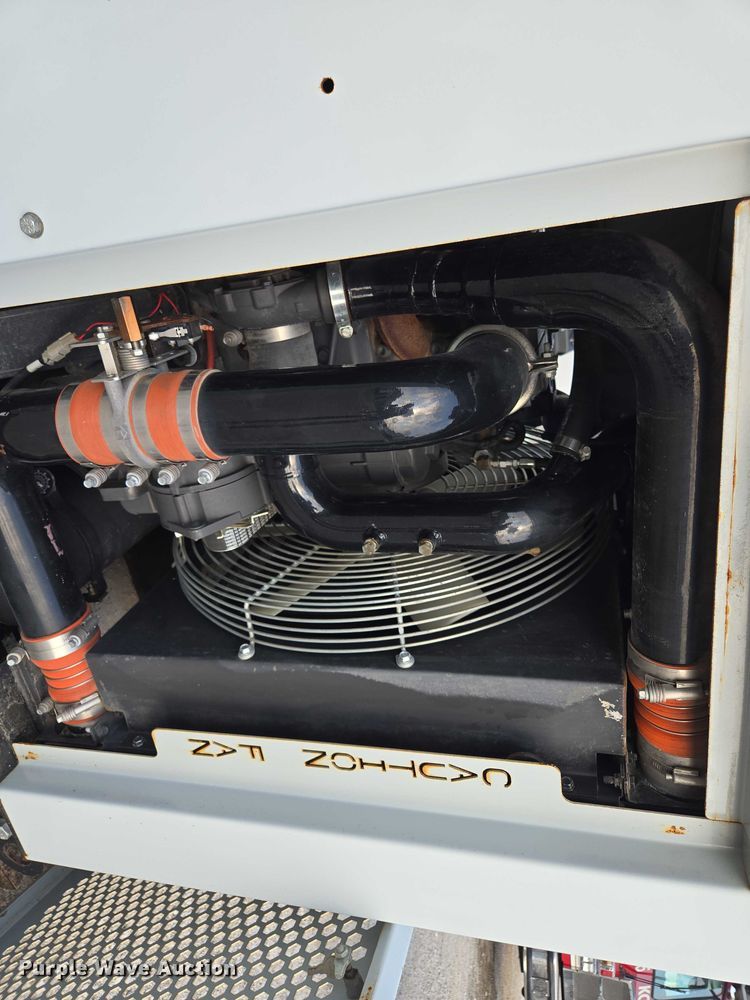 image for item EV1516 Daimler AG power unit