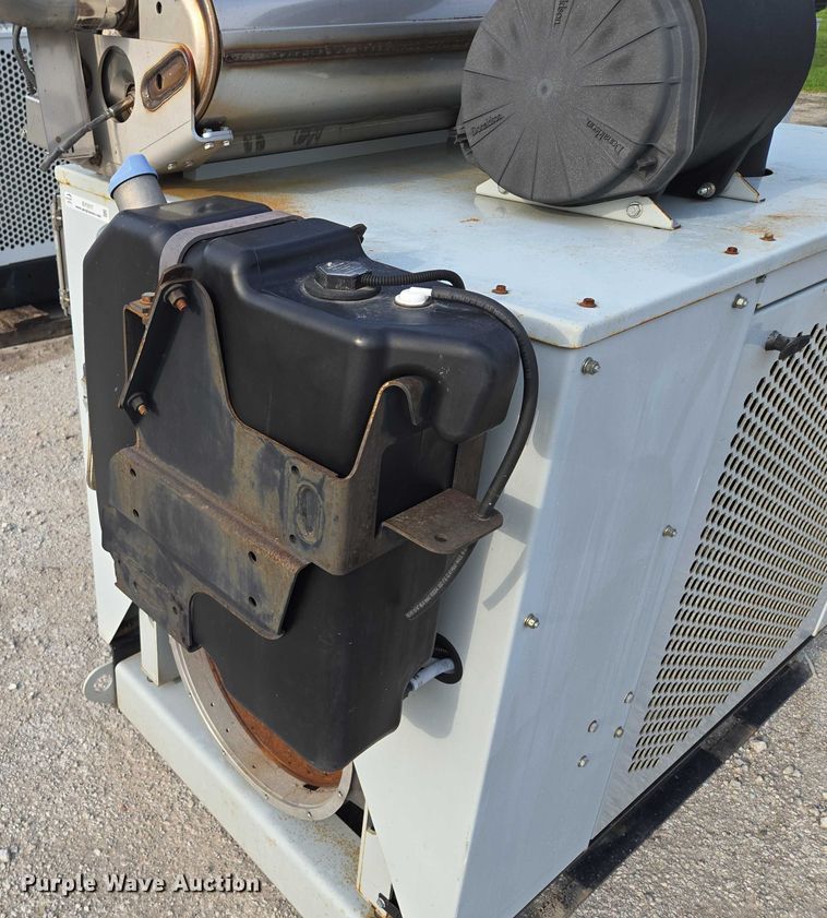 image for item EV1517 Daimler AG power unit