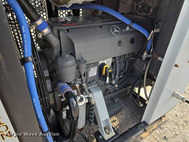 image for item EV1517 Daimler AG power unit