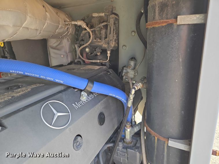 image for item EV1517 Daimler AG power unit