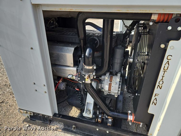 image for item EV1517 Daimler AG power unit