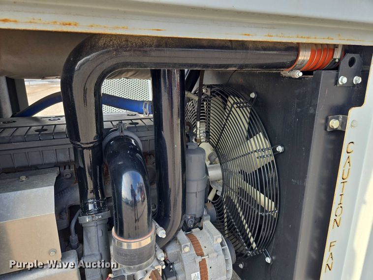 image for item EV1517 Daimler AG power unit