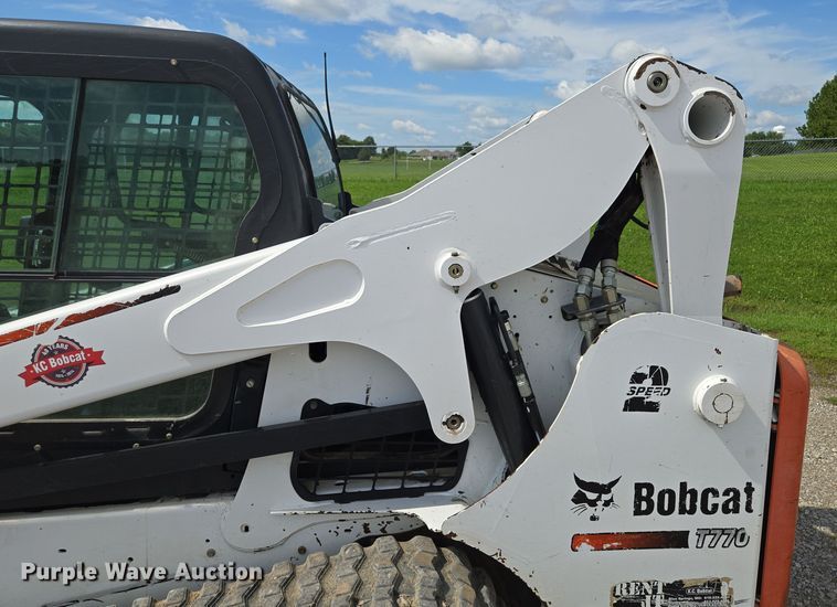 image for item EV1521 2014 Bobcat T770 tracked skid steer loader