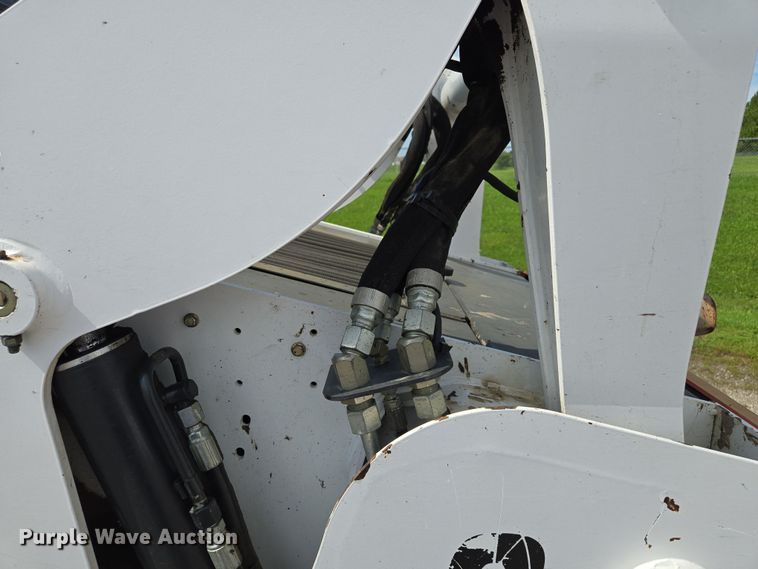 image for item EV1521 2014 Bobcat T770 tracked skid steer loader