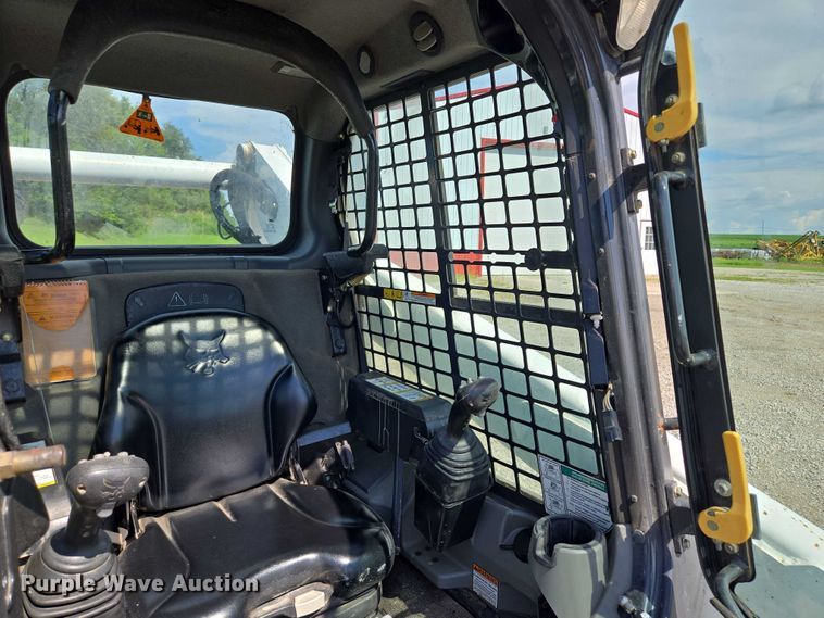 image for item EV1521 2014 Bobcat T770 tracked skid steer loader