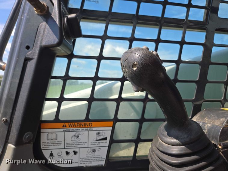 image for item EV1521 2014 Bobcat T770 tracked skid steer loader