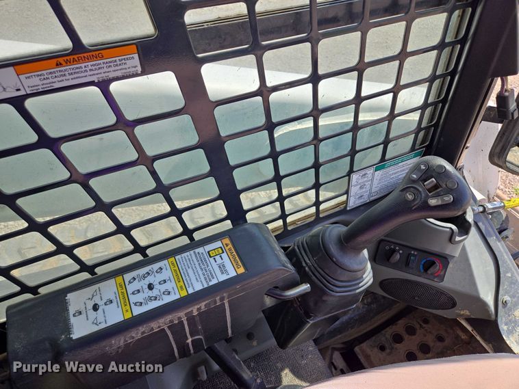 image for item EV1521 2014 Bobcat T770 tracked skid steer loader