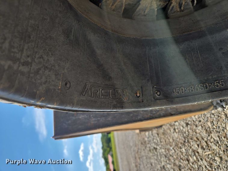 image for item EV1521 2014 Bobcat T770 tracked skid steer loader