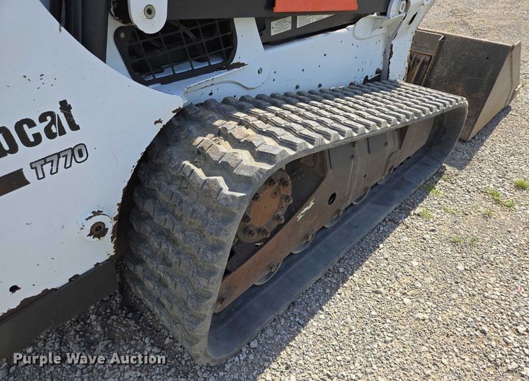 image for item EV1521 2014 Bobcat T770 tracked skid steer loader