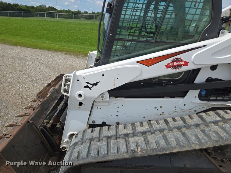 image for item EV1522 2019 Bobcat T770 tracked skid steer loader