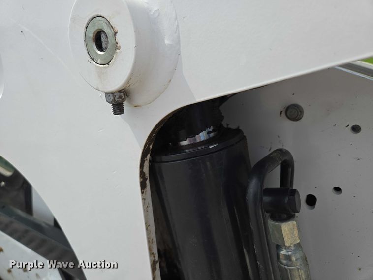 image for item EV1522 2019 Bobcat T770 tracked skid steer loader