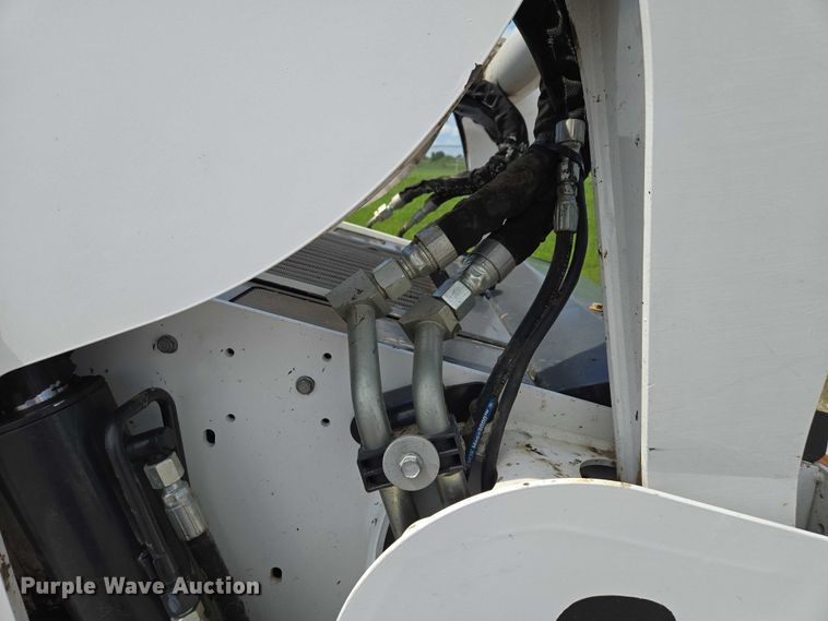 image for item EV1522 2019 Bobcat T770 tracked skid steer loader