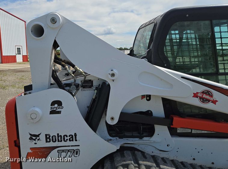 image for item EV1522 2019 Bobcat T770 tracked skid steer loader