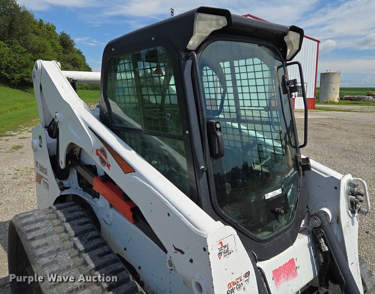 image for item EV1522 2019 Bobcat T770 tracked skid steer loader