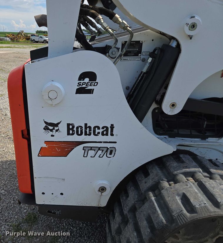 image for item EV1522 2019 Bobcat T770 tracked skid steer loader