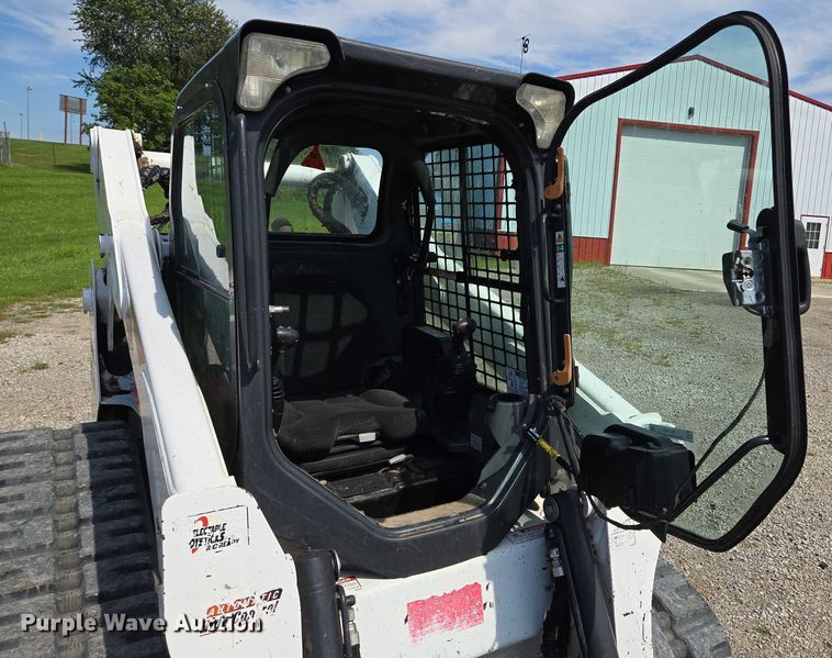 image for item EV1522 2019 Bobcat T770 tracked skid steer loader