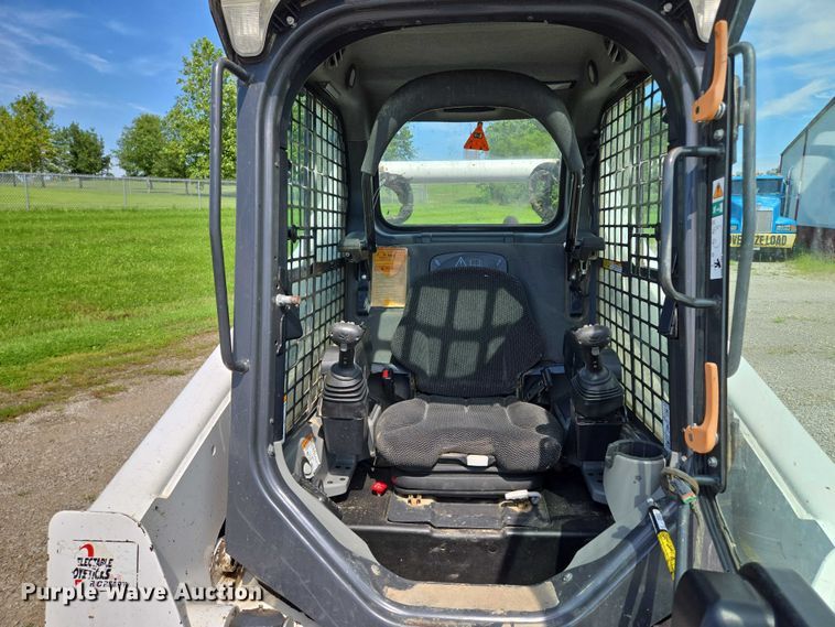 image for item EV1522 2019 Bobcat T770 tracked skid steer loader