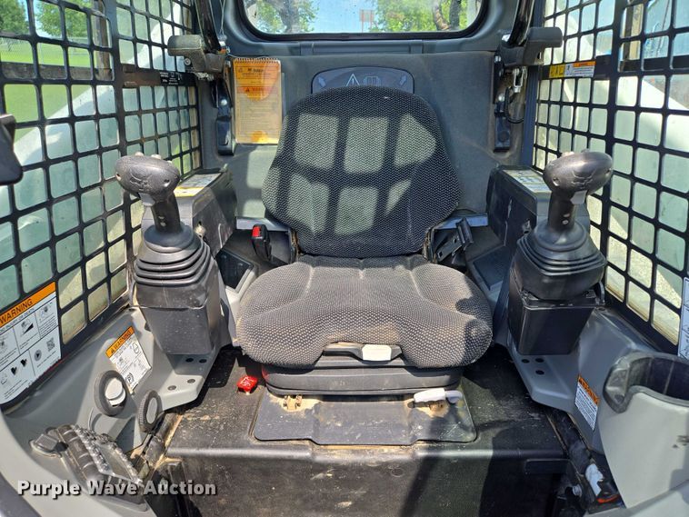 image for item EV1522 2019 Bobcat T770 tracked skid steer loader