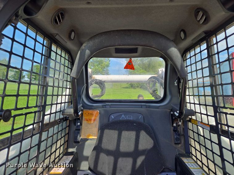 image for item EV1522 2019 Bobcat T770 tracked skid steer loader