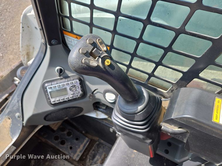 image for item EV1522 2019 Bobcat T770 tracked skid steer loader