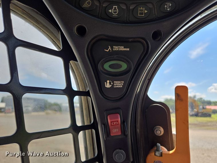 image for item EV1522 2019 Bobcat T770 tracked skid steer loader