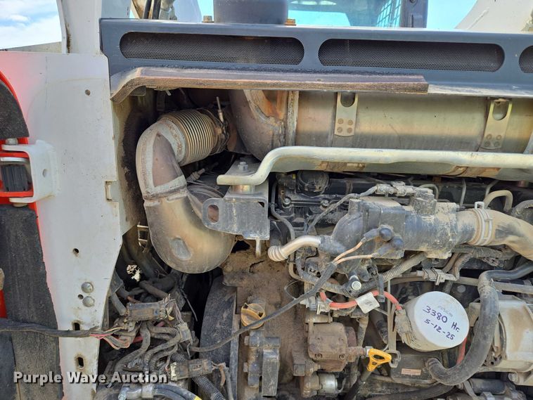 image for item EV1522 2019 Bobcat T770 tracked skid steer loader