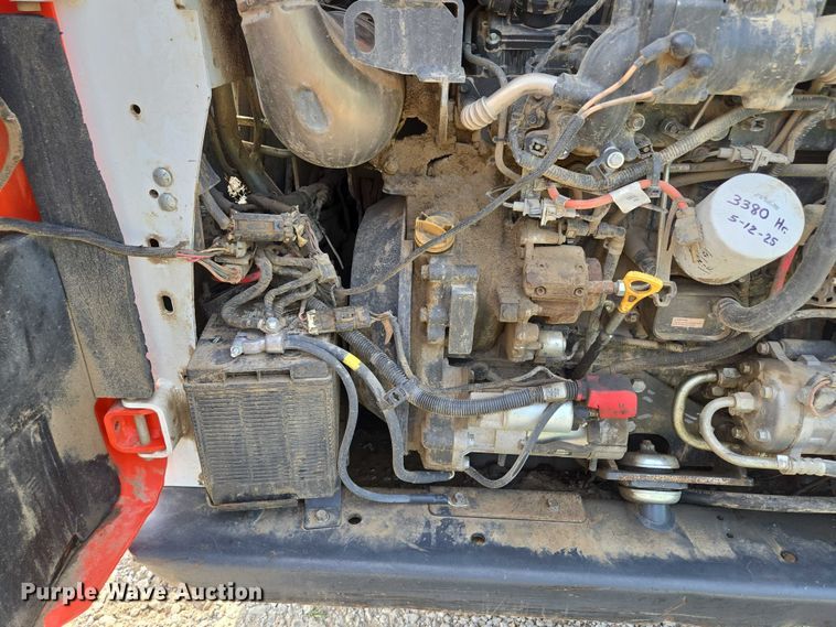 image for item EV1522 2019 Bobcat T770 tracked skid steer loader