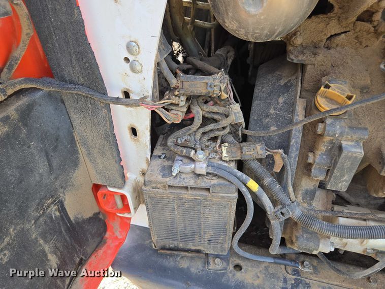 image for item EV1522 2019 Bobcat T770 tracked skid steer loader