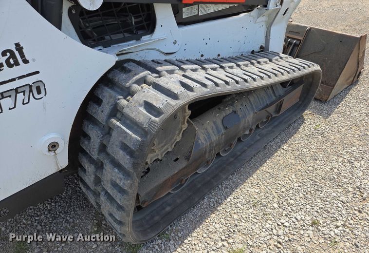 image for item EV1522 2019 Bobcat T770 tracked skid steer loader