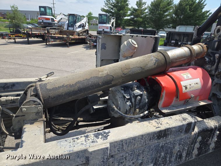 image for item EV1553 1996 Freightliner vacuum truck