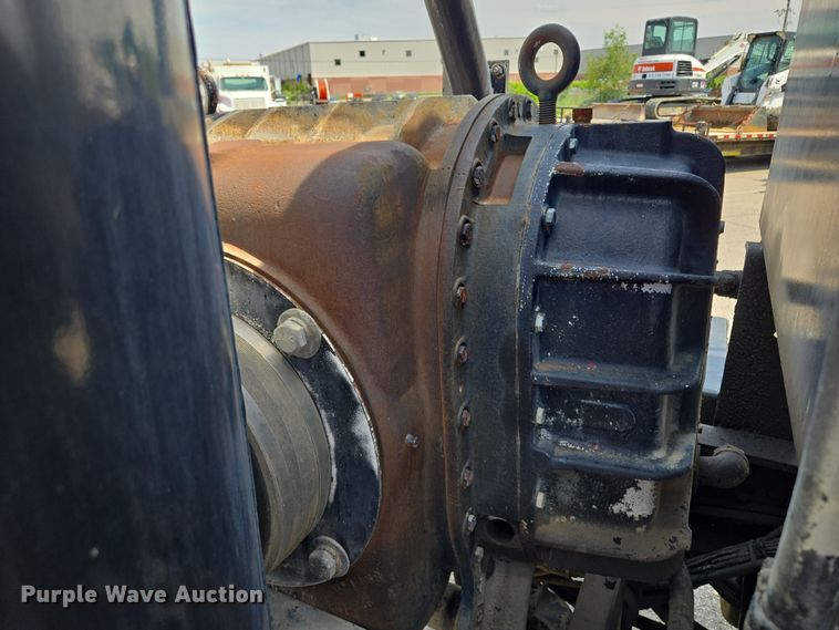 image for item EV1553 1996 Freightliner vacuum truck