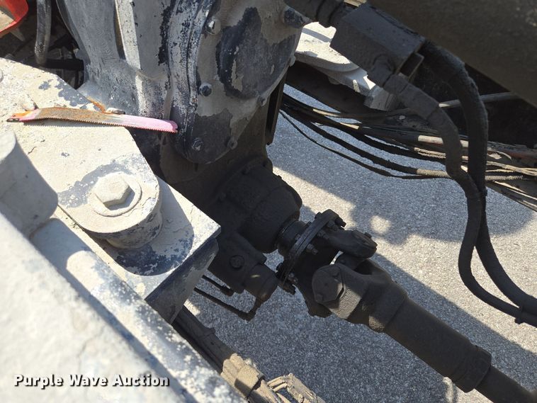 image for item EV1553 1996 Freightliner vacuum truck