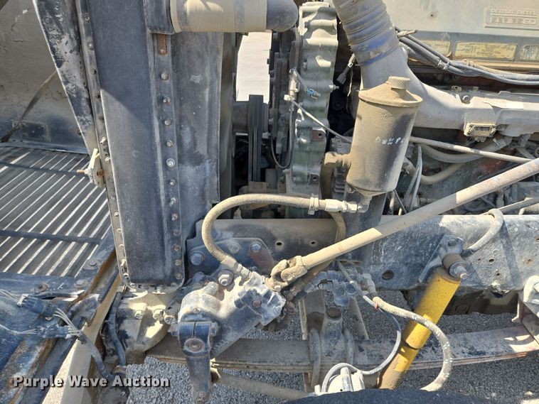 image for item EV1553 1996 Freightliner vacuum truck