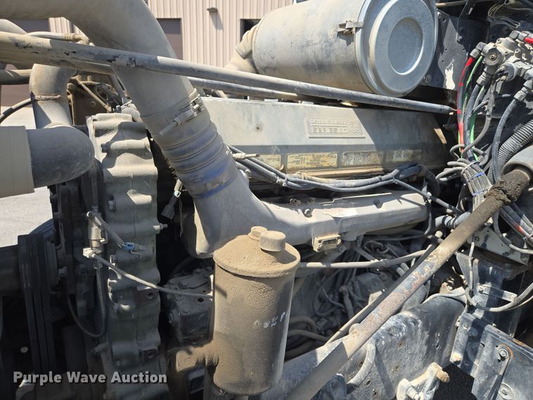 image for item EV1553 1996 Freightliner vacuum truck