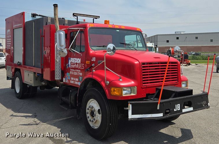 image for item EV1554 1996 International 4700 sewer jetter truck