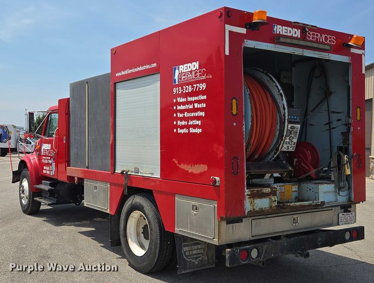 image for item EV1554 1996 International 4700 sewer jetter truck