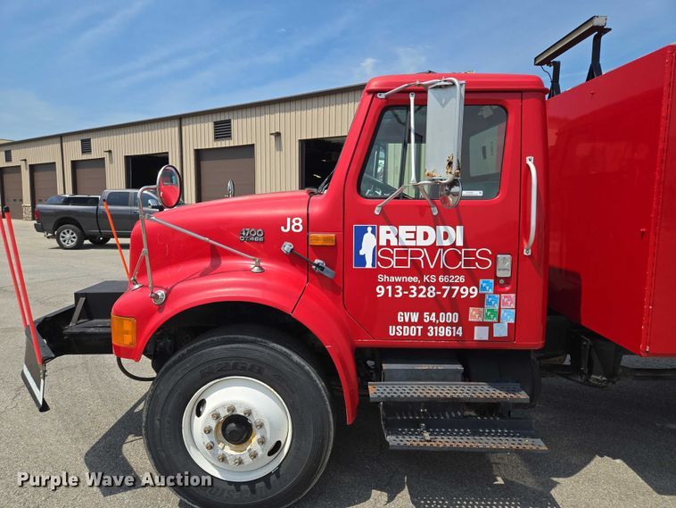 image for item EV1554 1996 International 4700 sewer jetter truck