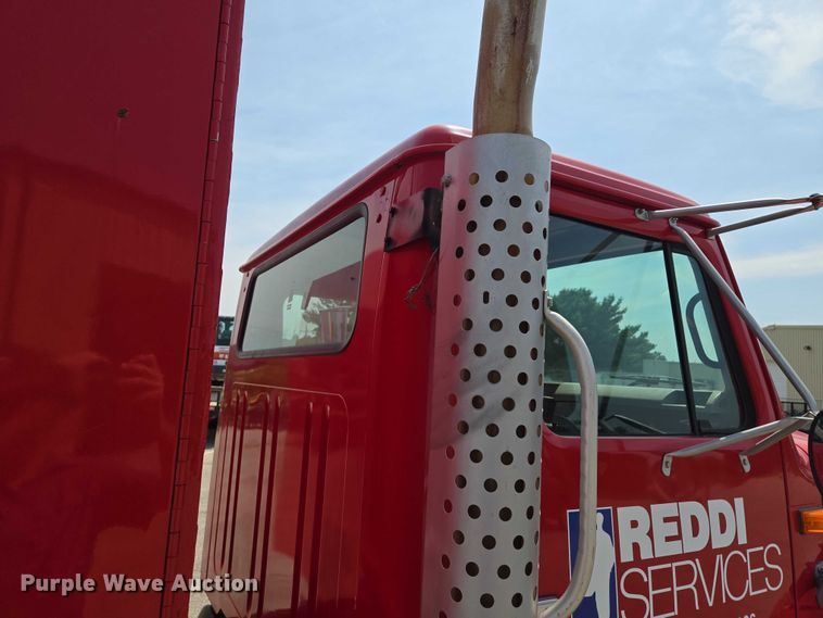 image for item EV1554 1996 International 4700 sewer jetter truck