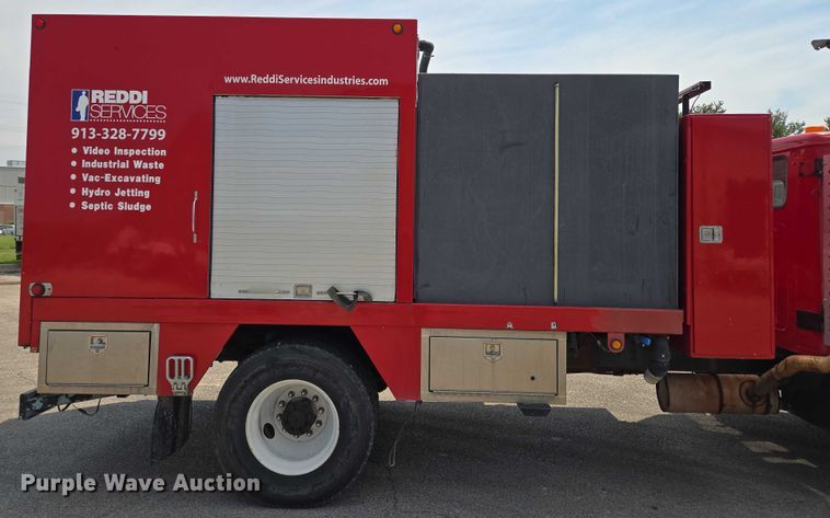 image for item EV1554 1996 International 4700 sewer jetter truck