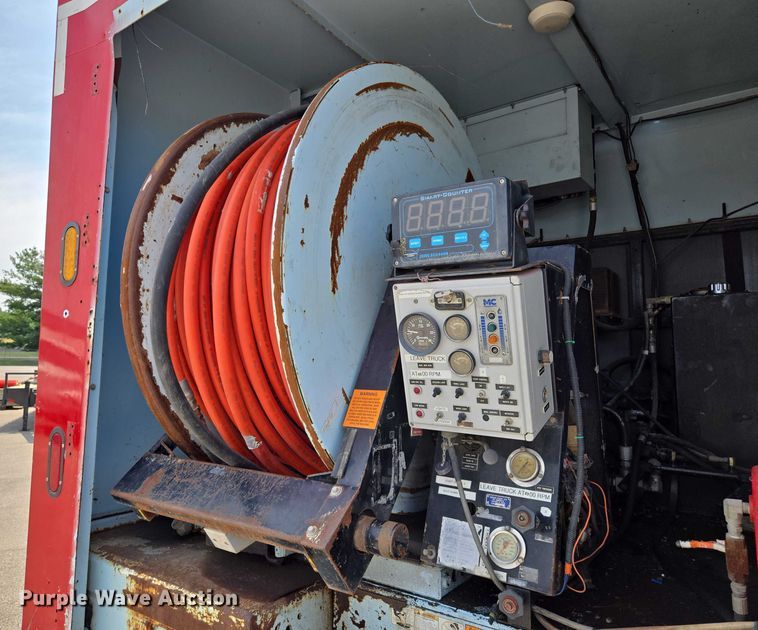 image for item EV1554 1996 International 4700 sewer jetter truck