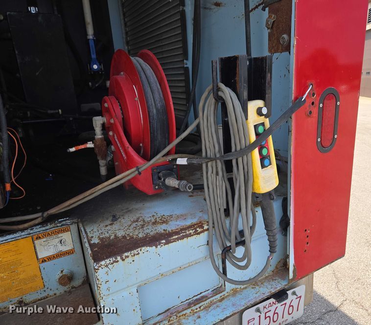 image for item EV1554 1996 International 4700 sewer jetter truck